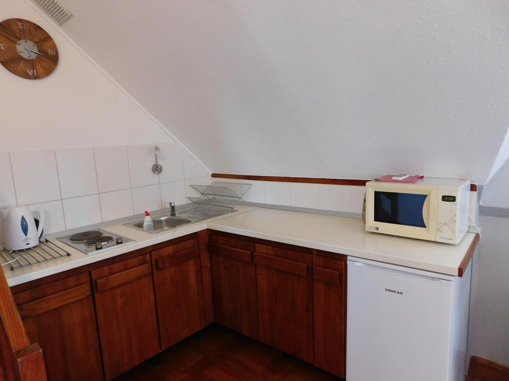 Apartments And Rooms Stefanac Slunj Exterior photo